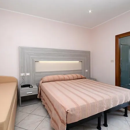 Nocleg ze śniadaniem Concorde 3*